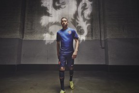 WANBO SPORTS 彩金最高平台-跨界暗线，阿贾克斯变阵、奇才调整，广东宏远竟牵动葡超？欧超杯迷雾笼罩全球